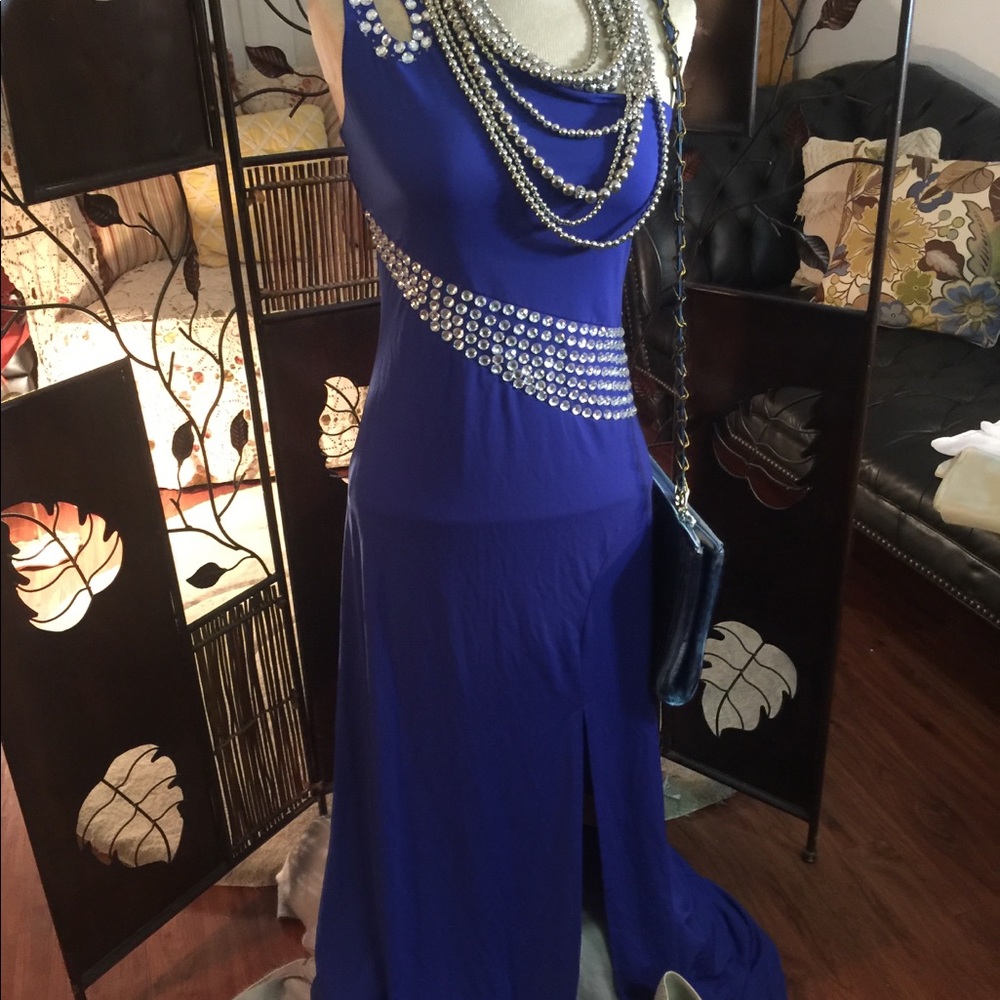 Royal Blue Evening Dress! - Picture 6 of 8